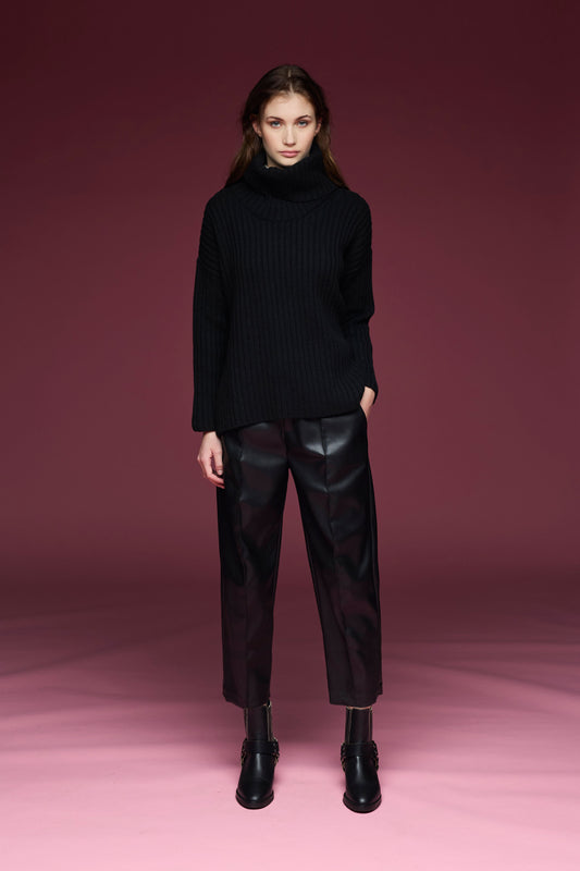 Oversized Turtleneck Sweater M720 9500 – European Culture