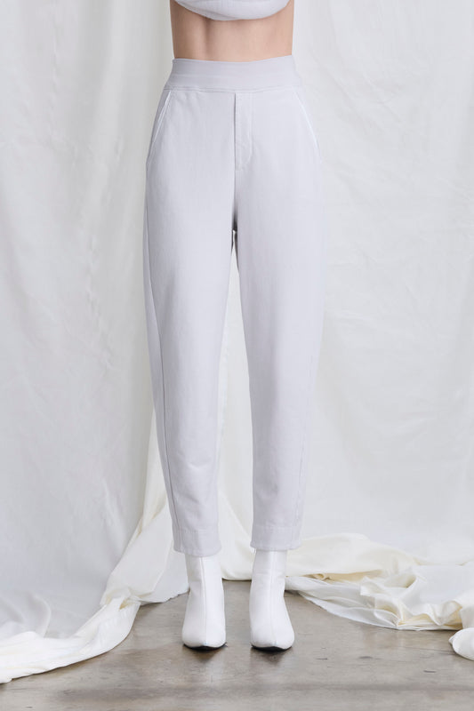 Ergonomic Carrot Trousers 069U 2260